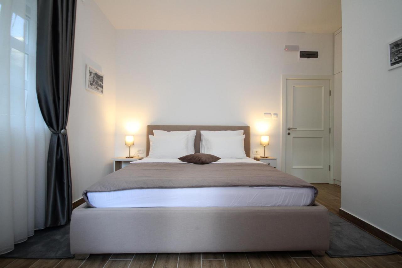 Skala Luxury Rooms Τσέτινιε Εξωτερικό φωτογραφία