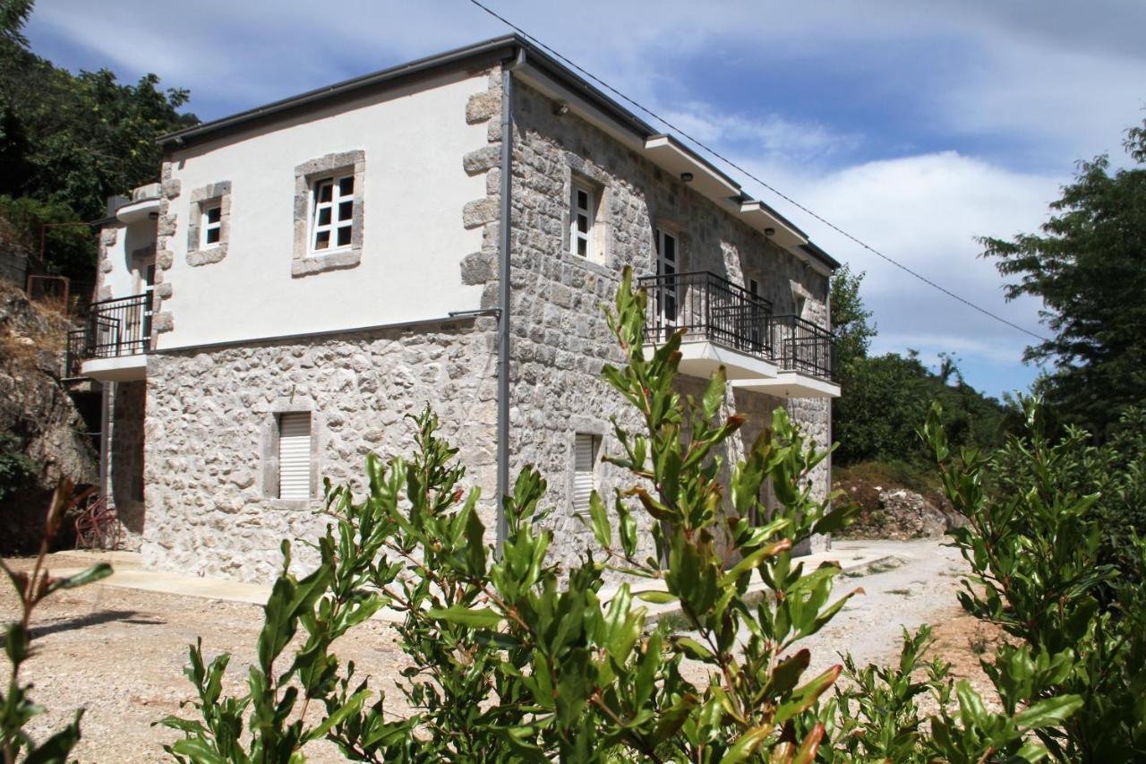 Skala Luxury Rooms Τσέτινιε Εξωτερικό φωτογραφία