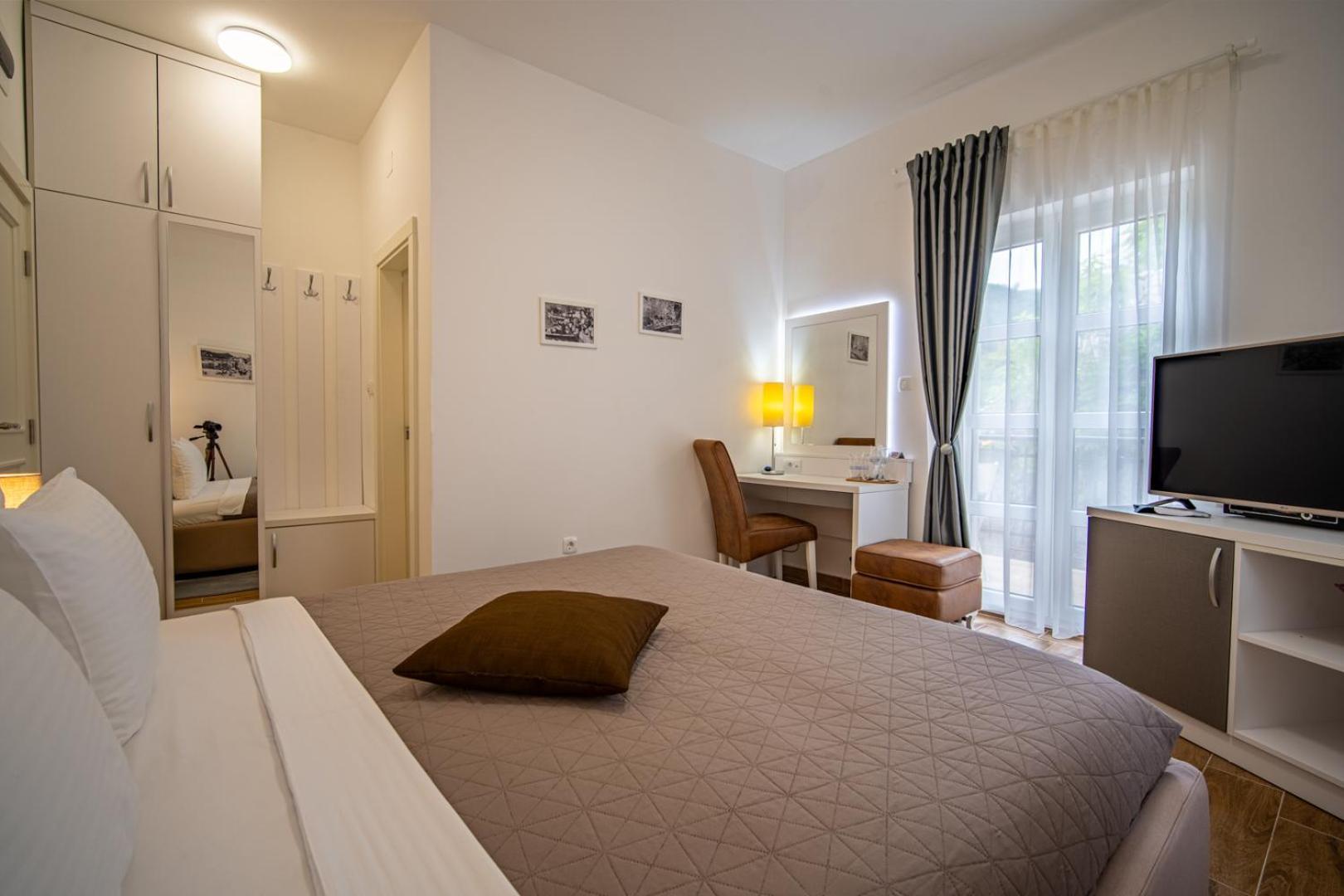 Skala Luxury Rooms Τσέτινιε Εξωτερικό φωτογραφία