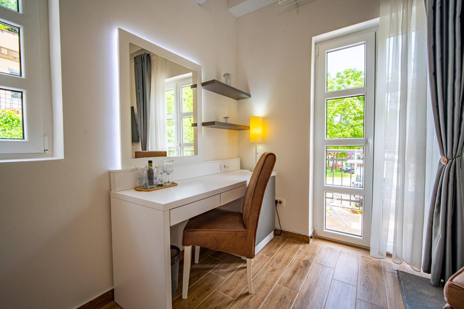 Skala Luxury Rooms Τσέτινιε Εξωτερικό φωτογραφία