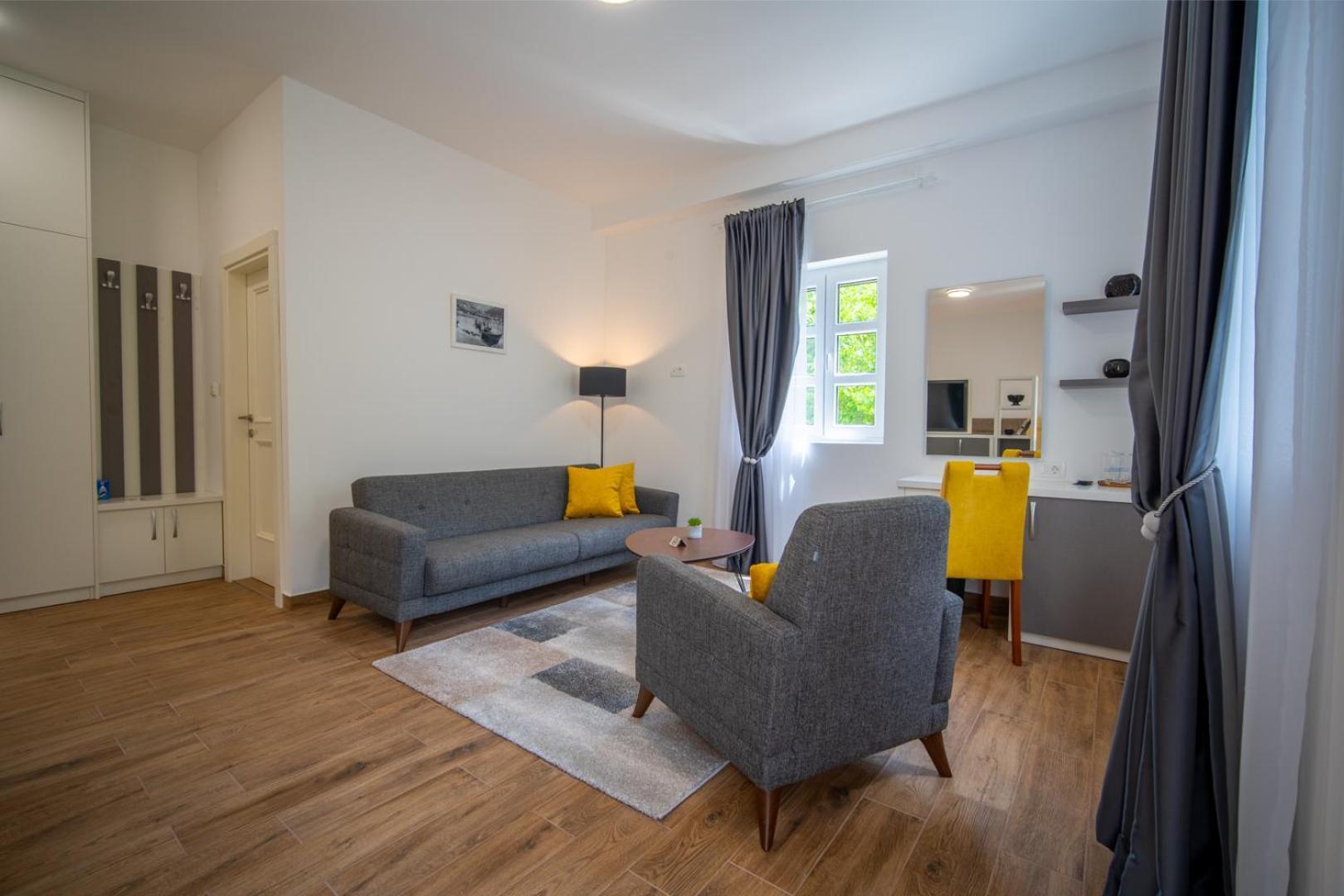 Skala Luxury Rooms Τσέτινιε Εξωτερικό φωτογραφία