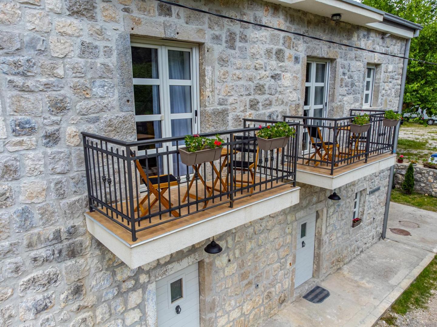 Skala Luxury Rooms Τσέτινιε Εξωτερικό φωτογραφία