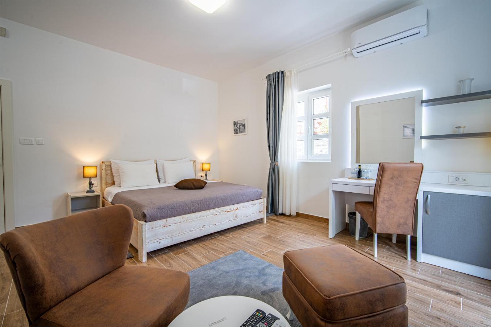Skala Luxury Rooms Τσέτινιε Εξωτερικό φωτογραφία